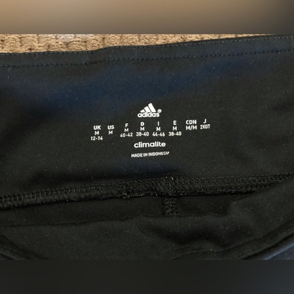 adidas climalite Black Cropped Sports Leggings with Pocket - M - Picture 3 of 8